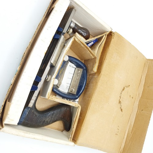 Record 735 fibre board - 735,